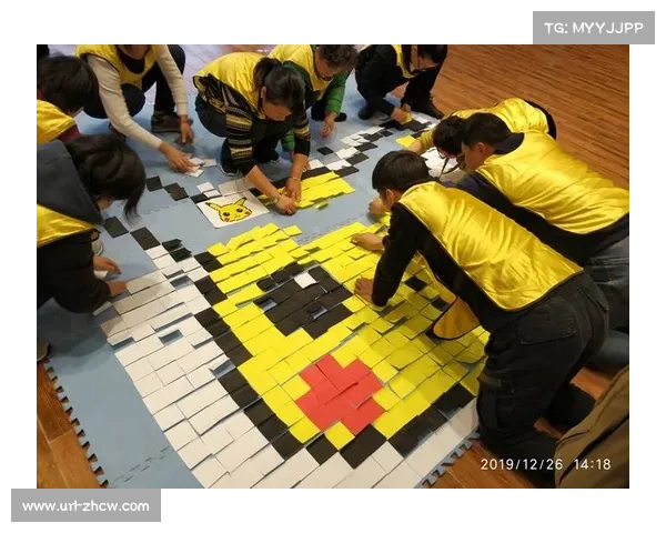 曼联更衣室氛围融洽 球员团建助力球队凝聚力提升 曼联更衣室氛围融洽 球员团建助力球队凝聚力提升